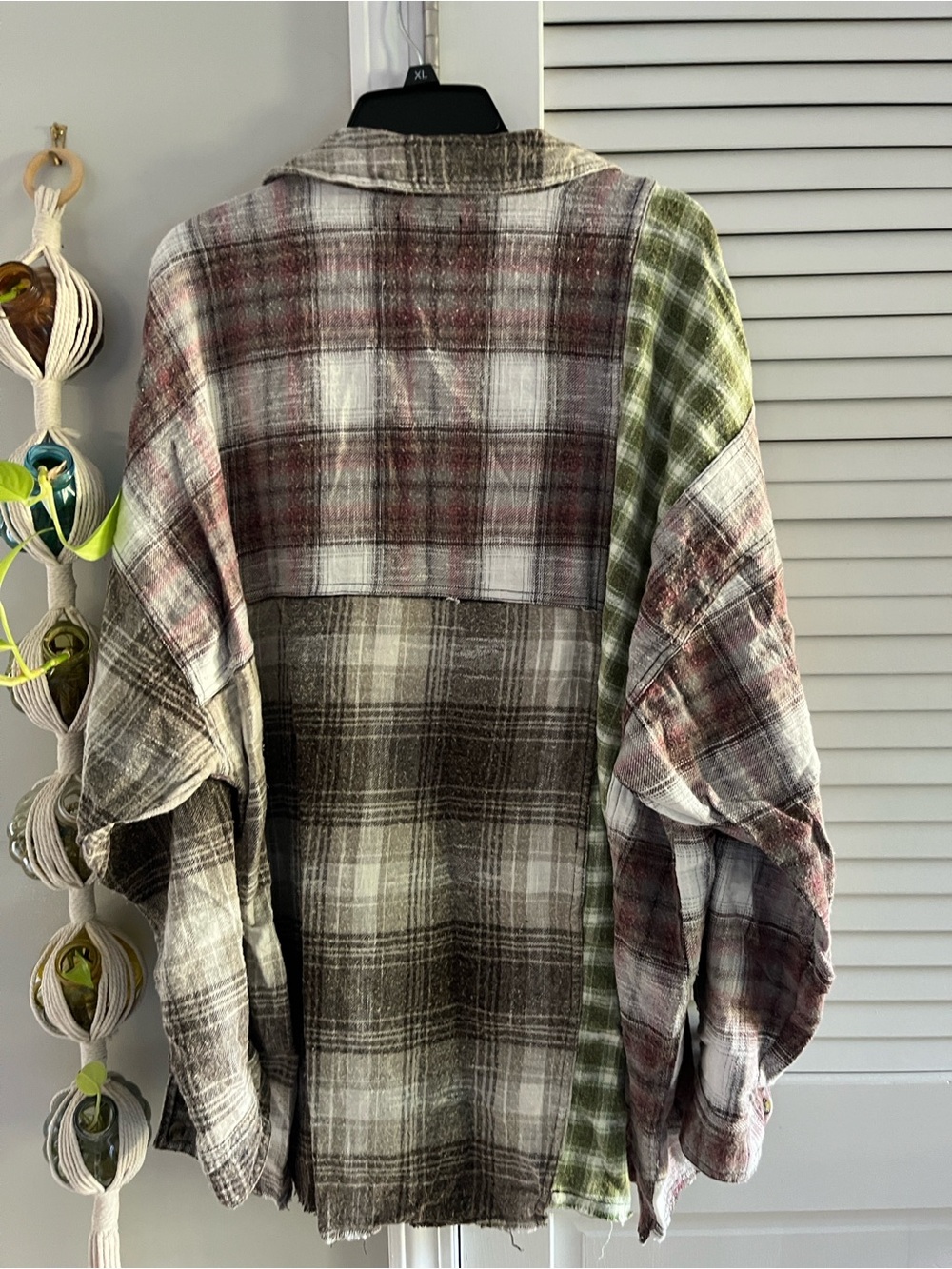BDG Mixed Plaid Button-Down Shirt in Green, Brown, Red - Picture 4 of 4